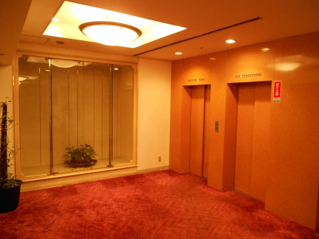 Hotel der Economy-Klasse Bougainvillea Shinjuku 3*